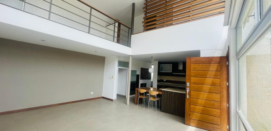 Excusivo Loft en Venta – TANDA